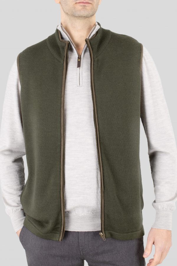 James-merino-gilet-fir-green-colour-front-view - Ochre Knitwear merino gilet with two pockets in fir green colour