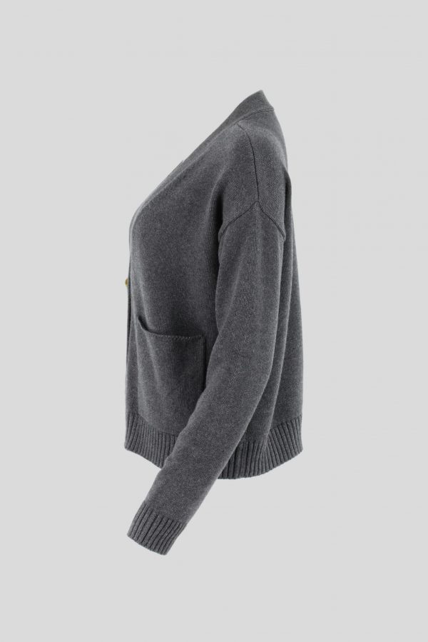 Gab-cotton-cardigan-graphite-colour-profile-view - Ochre Knitwear cotton cardigan with 3 buttons in Gab graphite colour long sleeves and pockets profile view