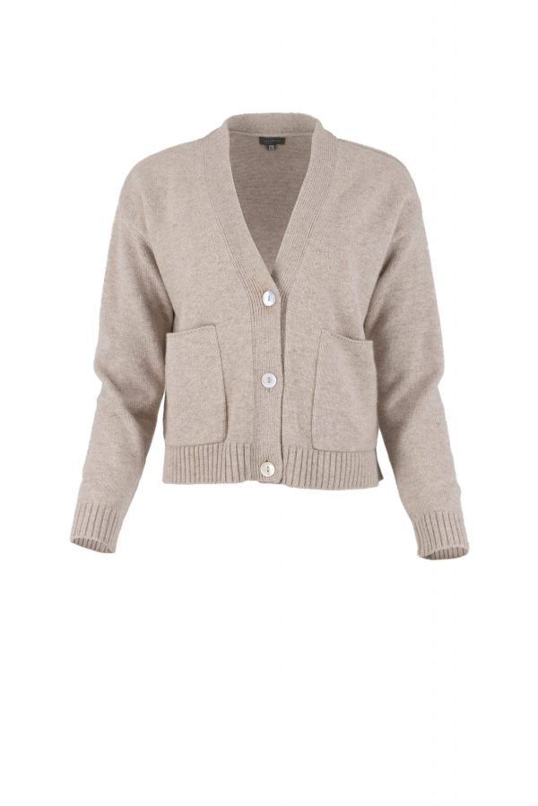 cardigan with buttons and 2 patched pockets in oatmeal colour front view
