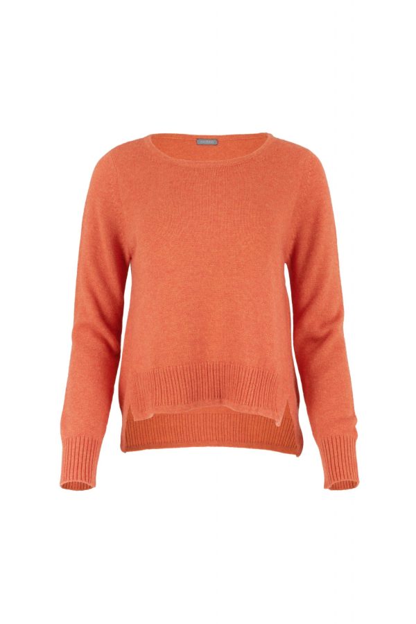 sweater with long sleeves, longer at the back and side slits in flame colour, front view