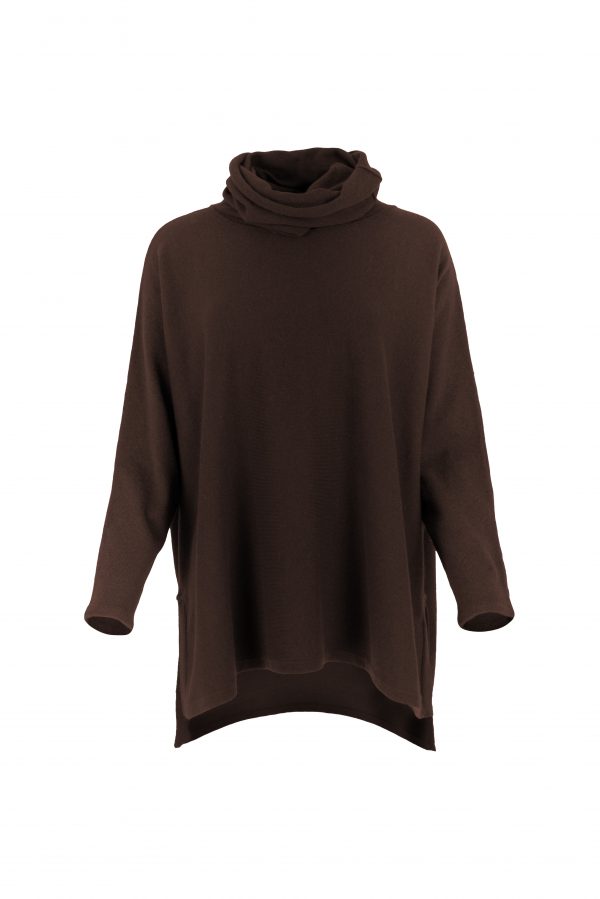 oversized jumper with turtle neck in bitter chocolate colour front view