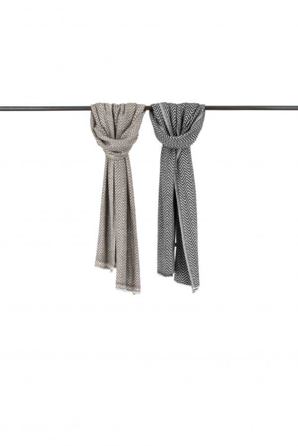 小物 SOFT BRUSHED HERRINGBONE SCARF Ravelry: Mini Herringbone Scarf pattern by Purl Soho