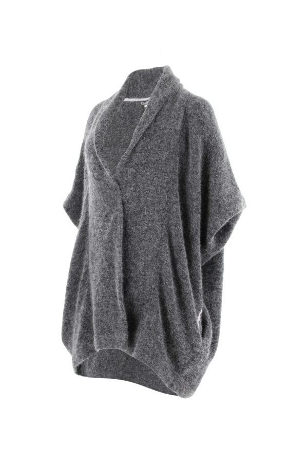 samba-mohair-cardigan-charcoal-colour-side-view - Ochre Knitwear a mohair cardigan featuring short sleeves, two side pockets, and a cocoon shape, presented in a side view