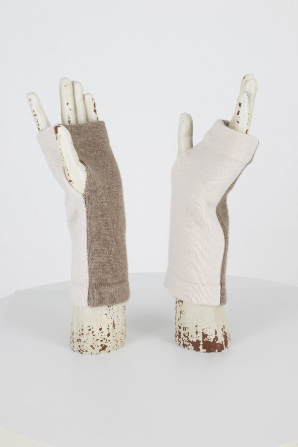 wrist warmers in two contrasting mocha and snow colours