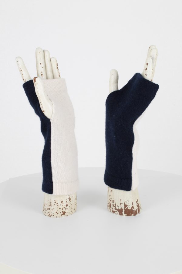 wrist warmers in two contrasting navy and snow colours