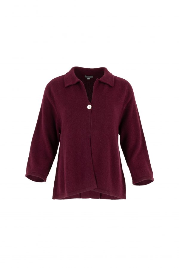 one button cardigan with collar, open front and long sleeves in burgundy colour, front view