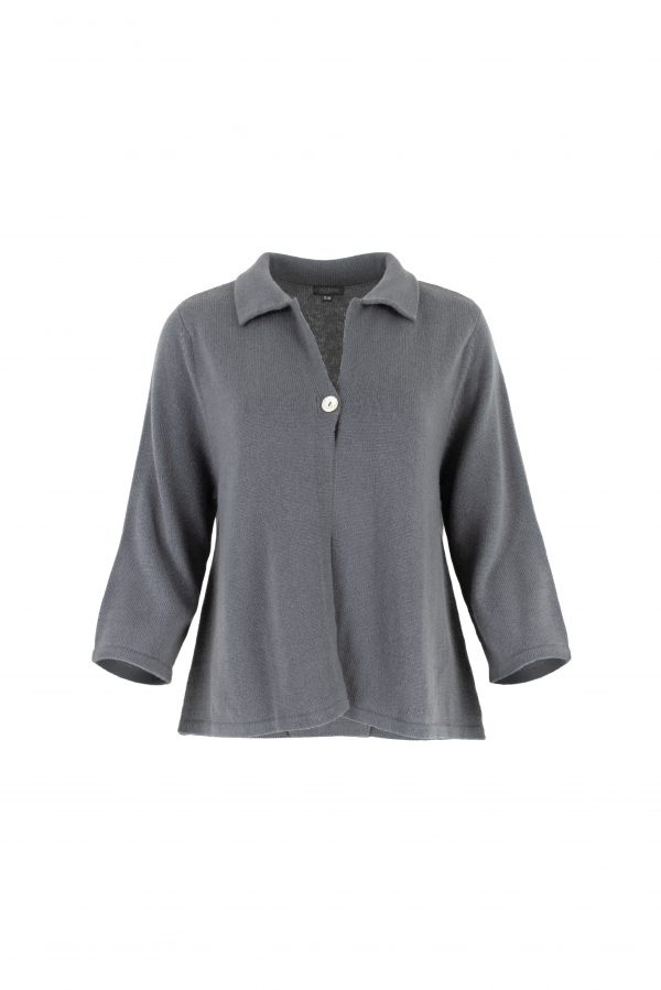 Dorian-one-button-cardigan-smoke-front - Ochre Knitwear one button cardigan with collar, open front and long sleeves in smoke colour, front view