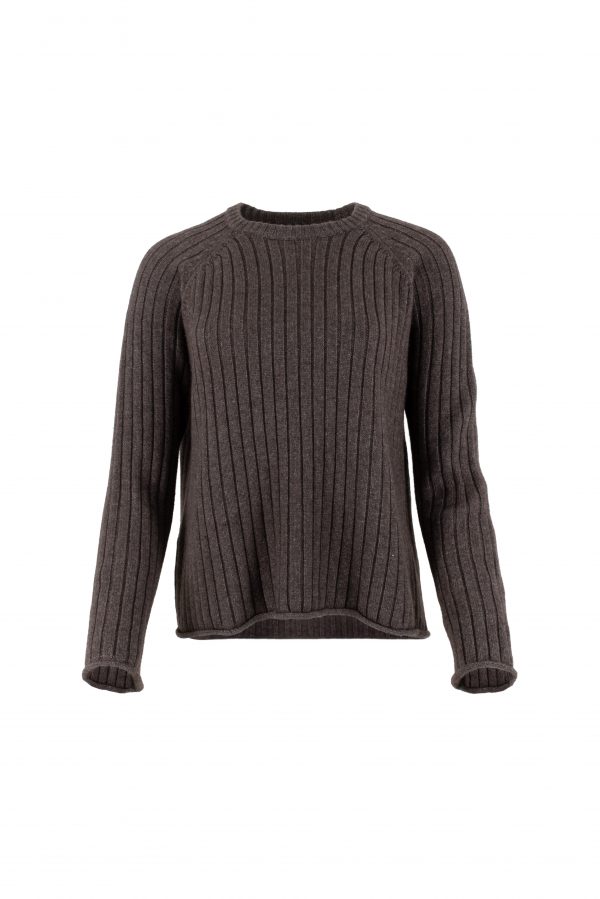 ribbed jumper in otter, long sleeves, round neck– front view