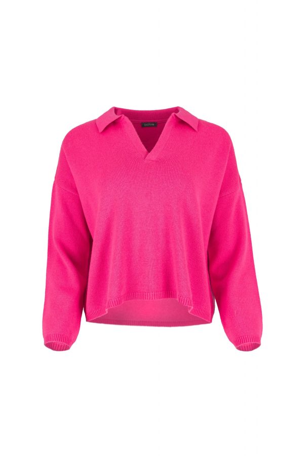 Rumble-fluro-pink-front - Ochre Knitwear collared cashmere blend jumper with open V neckline and dropped shoulders front view in fluro pink colour