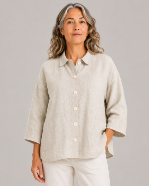 linen shirt jacket in 100% organic linen with six buttons, patch pockets, dropped shoulders and cropped boxy shape in natural colour, front view